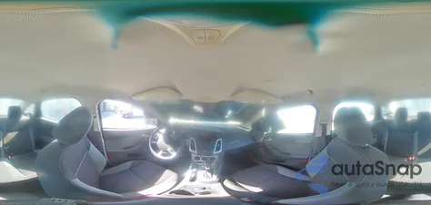 2013 Ford Focus Se z USA, uszkodzony, nr VIN 1FADP3F26DL269296